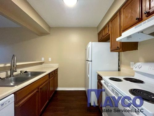 141-5705 E Texas St, Bossier City, LA, 71111-6966 | Card Image