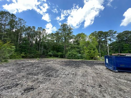 1701 17th St, Midway Park, NC, 28544-1750 | Card Image
