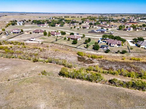 16026 Lake Shore Dr, Lytle, TX, 78052-4557 | Card Image