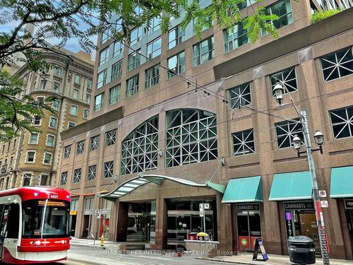 917-7 King St E, Toronto, ON, M5C3C5 | Card Image