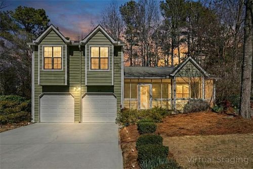 635 Cranberry Trl, Roswell, GA, 30076-2390 | Card Image