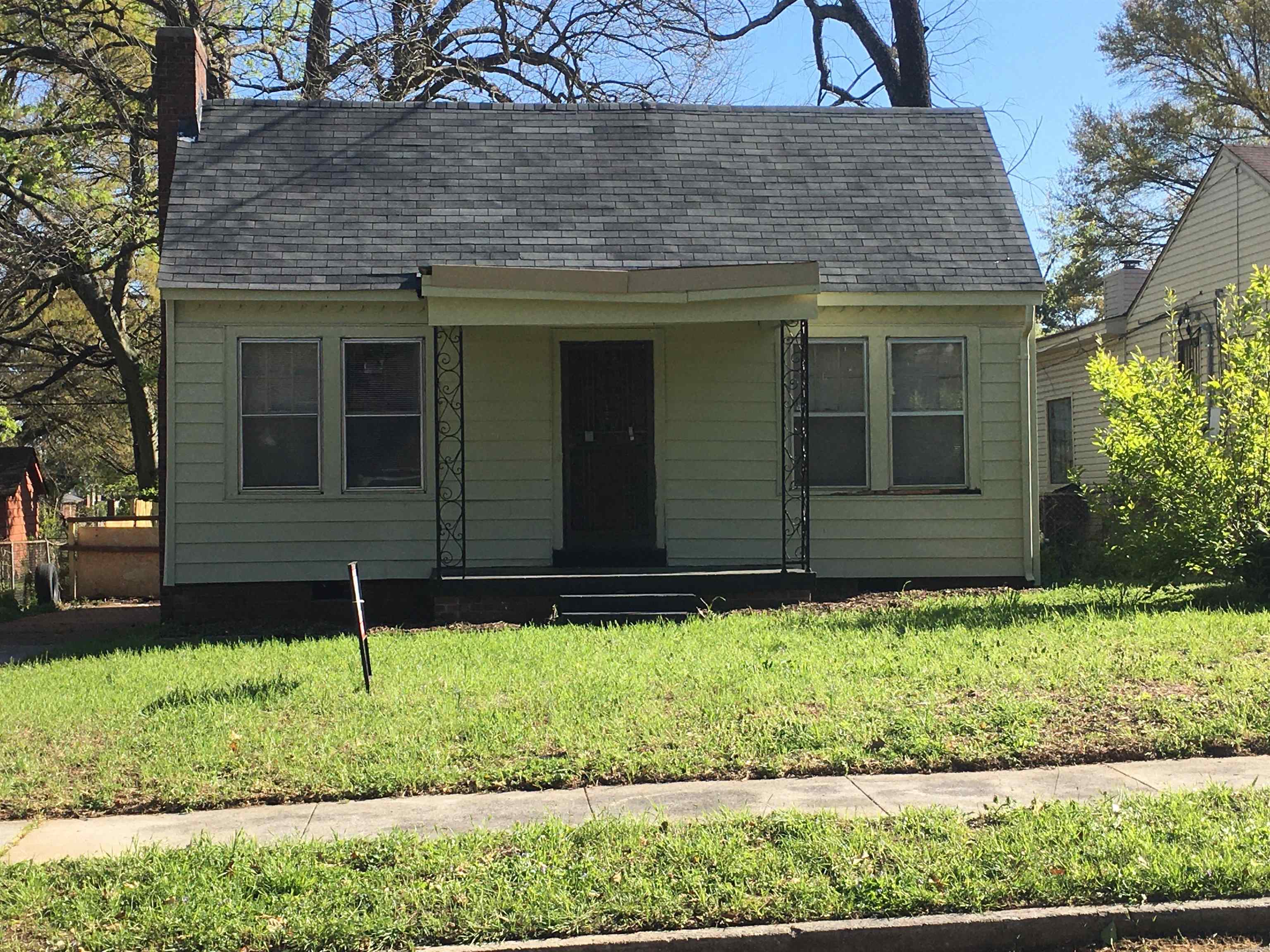 Davant Ave, Memphis, TN 38106