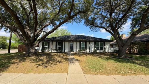 429 Stroud Ln, Garland, TX, 75043-5533 | Card Image