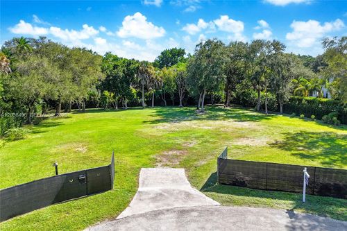 11353 Sw 69th Ct, Pinecrest, FL, 33156-4731 | Card Image