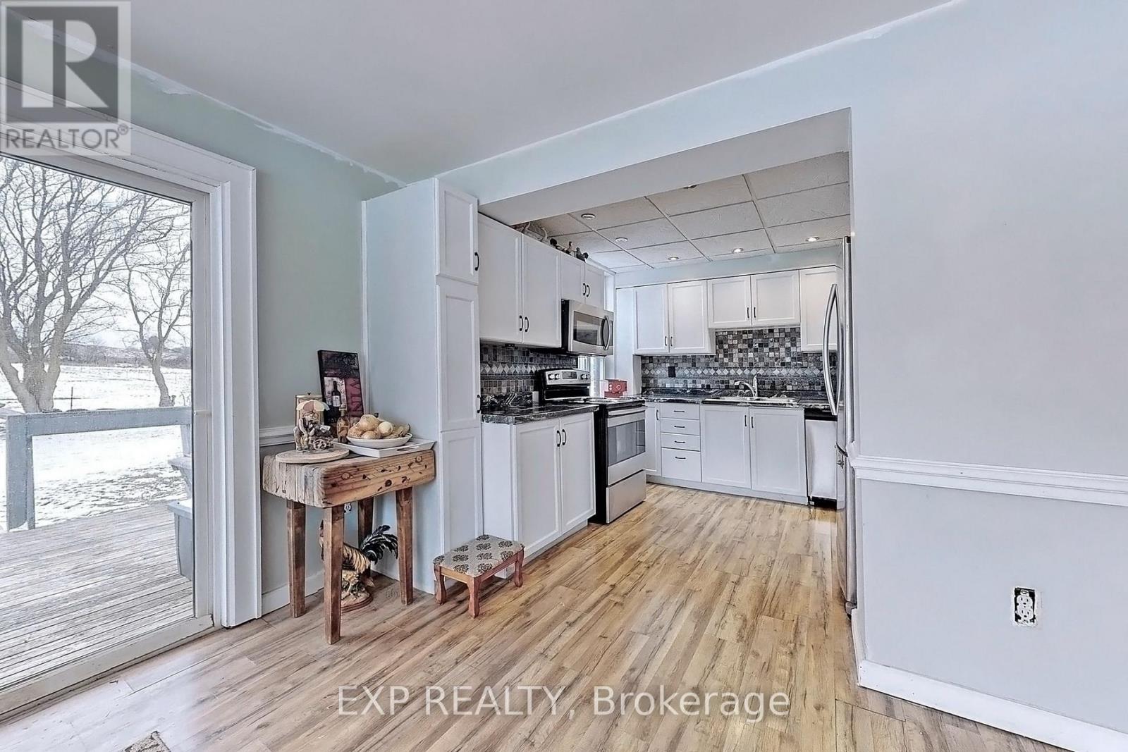 Residential in Uxbridge 4