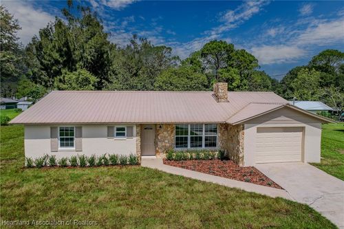 2690 N Arrowhead Rd, Avon Park, FL, 33825-9379 | Card Image