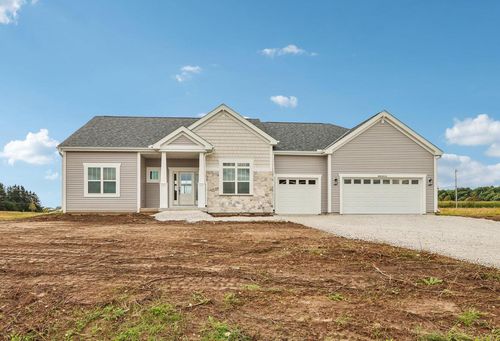 N68W26123 Brighton Drive, LISBON, WI, 53089 | Card Image
