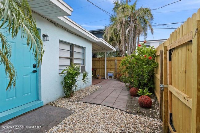 B - 725 S Orlando Ave, Home with 2 bedrooms, 1 bathrooms and null parking in Cocoa Beach FL | Image 38