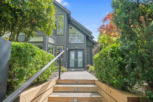 618 W 17th Ave, Vancouver, BC, V5Z1T8 | Card Image