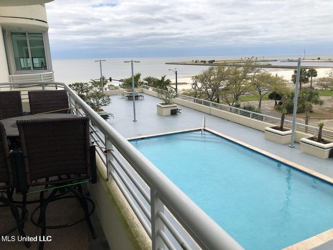 ocean club pool | Image 16