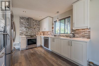 991 12th St, House other with 5 bedrooms, 2 bathrooms and 1 parking in Kamloops BC | Image 3