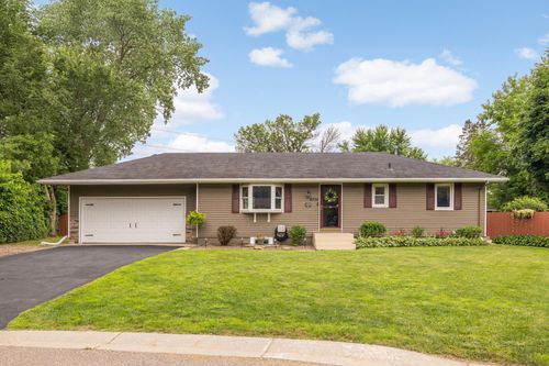 6700 168th St W, Rosemount, MN, 55068-1866 | Card Image