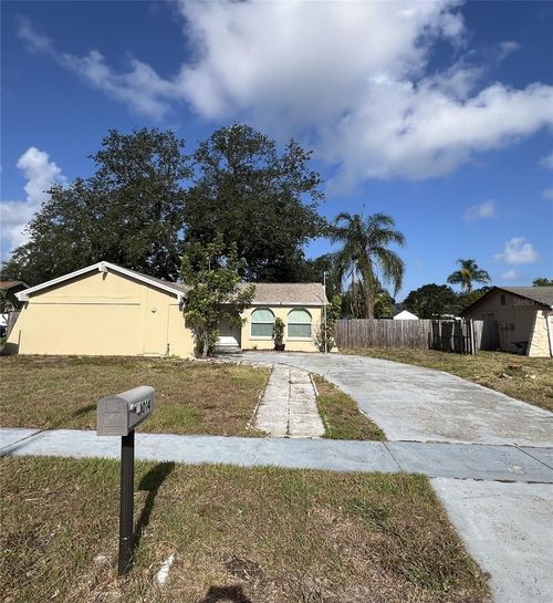 1014 Stonefence Way, TARPON SPRINGS, FL, 34689-2944 | Card Image
