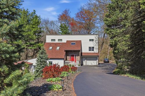163 Gulf St, Shrewsbury, MA, 01545-1803 | Card Image