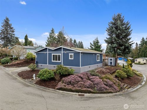 12601 Ne 197th St, Bothell, WA, 98011-2549 | Card Image