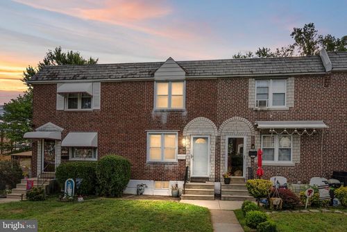 837 Crescent Dr, GLENOLDEN, PA, 19036-1605 | Card Image