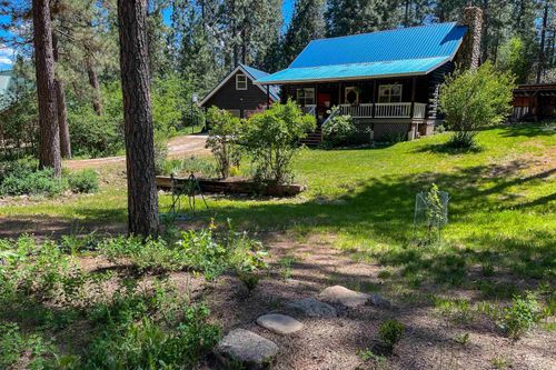 131 Valley High Rd, Garden Valley, ID, 83622-8062 | Card Image