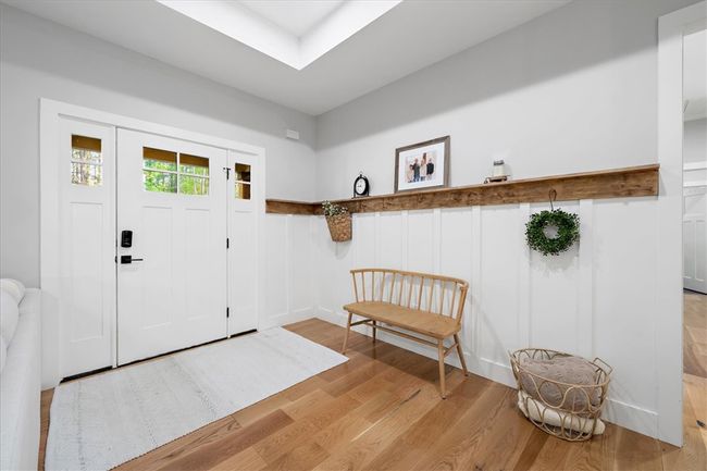 Inviting entry | Image 4