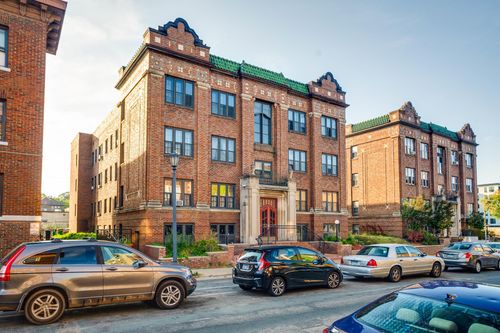 107-1820 1st Ave S, Minneapolis, MN, 55403-4501 | Card Image