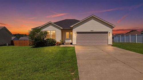 447 Fairbanks Ave, Bowling Green, KY, 42101-2139 | Card Image