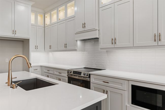 912 Tree Dr, House other with 3 bedrooms, 2 bathrooms and null parking in Granbury TX | Image 19