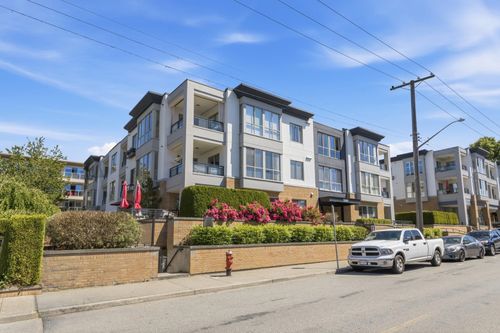 201-15169 Buena Vista Ave, White Rock, BC, V4B1Y2 | Card Image