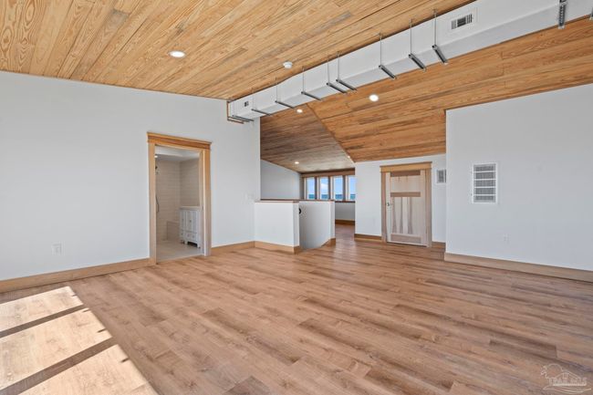 800 Via De Luna Dr, House other with 5 bedrooms, 5 bathrooms and 3 parking in Pensacola Beach FL | Image 45