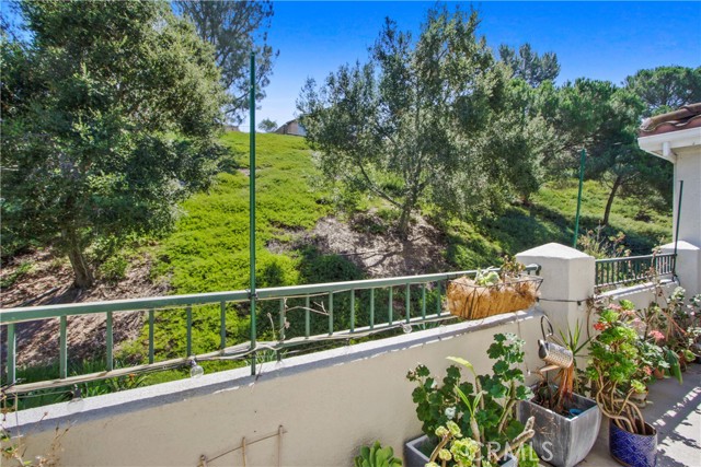 Sandpiper Ln, Aliso Viejo, CA 92656