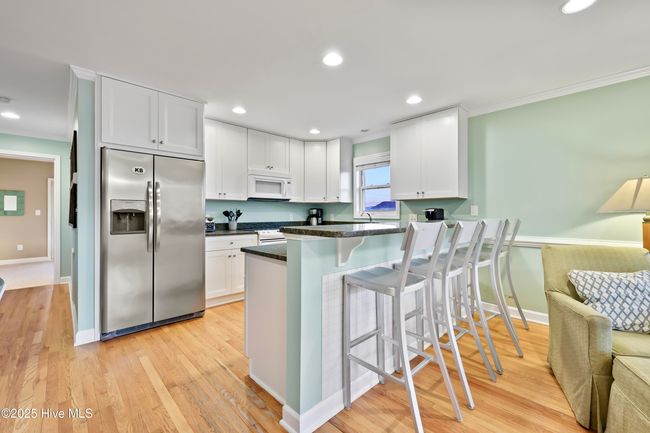 B - 537 Third Ave S, Condo with 4 bedrooms, 5 bathrooms and 1 parking in Kure Beach NC | Image 16