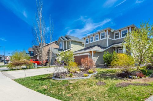 {{alt}} | Card Image