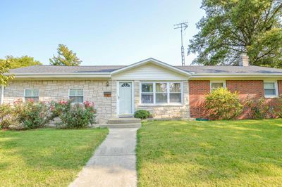 181 W Belleville Street, House other with 3 bedrooms, 2 bathrooms and 2 parking in Nashville IL | Image 1