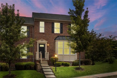 700 Carver Dr, Wexford, PA, 15090-6843 | Card Image