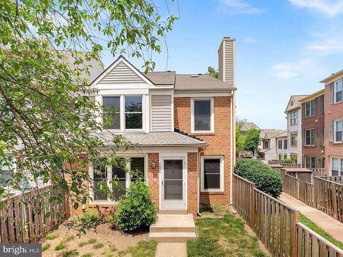 7530 Emerald Dr, MANASSAS, VA, 20109-6441 | Card Image