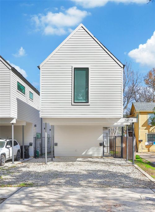 apt-d-7407 Rusk St, Houston, TX, 77011-4857 | Card Image