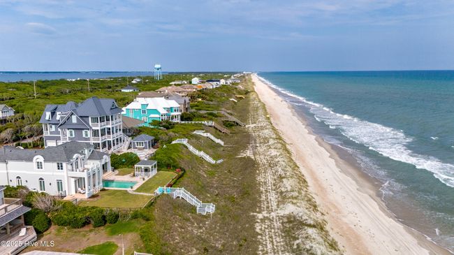 133 Sea Isle Dr, House other with 4 bedrooms, 5 bathrooms and 2 parking in Indian Beach NC | Image 8