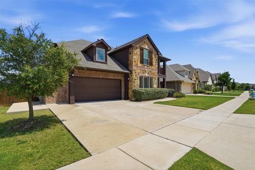 1122 Alderwood Dr, Justin, TX, 76247-1582 | Card Image