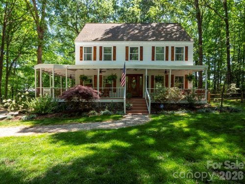 7802 Surry Ln, Indian Trail, NC, 28079-7757 | Card Image