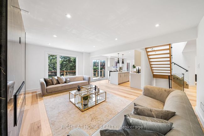 93 Pemberton Rd, House other with 6 bedrooms, 5 bathrooms and 6 parking in Richmond Hill ON | Image 9