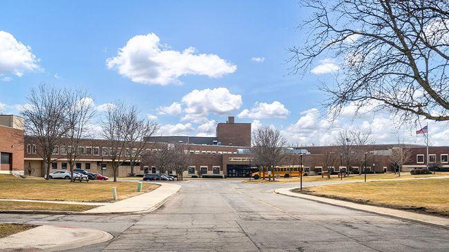 361 Bridgeview Ct, Townhouse with 3 bedrooms, 3 bathrooms and 2 parking in St. Charles IL | Image 34