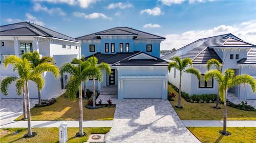 6538 Simone Shores Cir, APOLLO BEACH, FL, 33572-2207 | Card Image