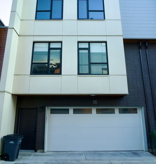 15-5858 132 St, Surrey, BC, V3X1N1 | Card Image