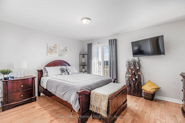 B - 433 Chapman Mills Dr, Condo with 2 bedrooms, 3 bathrooms and 1 parking in Nepean ON | Image 26