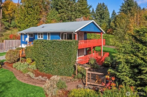 10514 Sw 110th St, Vashon, WA, 98070-3064 | Card Image