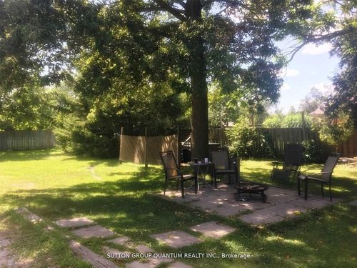 1142 Haig Blvd, Mississauga, ON, L5E2M7 | Card Image