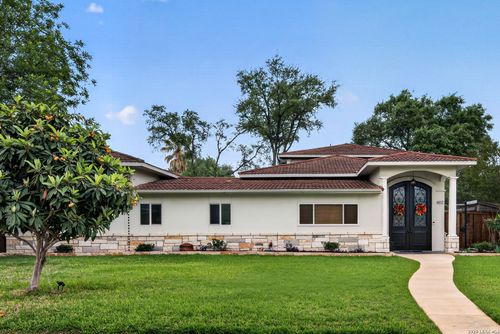 602 E Nottingham Dr, San Antonio, TX, 78209-3438 | Card Image