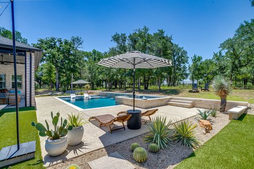 673 S Sugartree Dr, Lipan, TX, 76462-4337 | Card Image