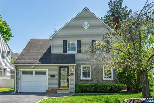 16 Haines Drive, Bloomfield, NJ, 07003 | Card Image