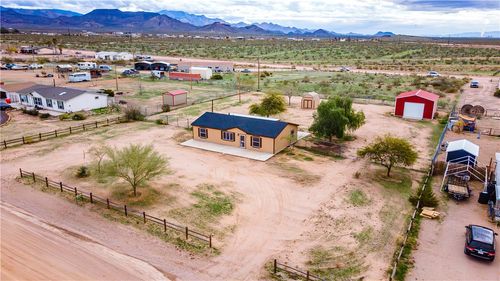 3248 W Carmichael Rd, Golden Valley, AZ, 86413-7797 | Card Image