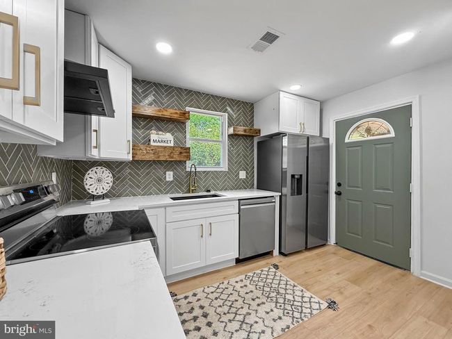 2501 57 Th Ave, House other with 5 bedrooms, 3 bathrooms and null parking in LANDOVER MD | Image 12
