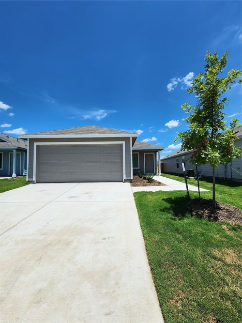 3901 Eufaula Dr, Sherman, TX, 75090-0130 | Card Image